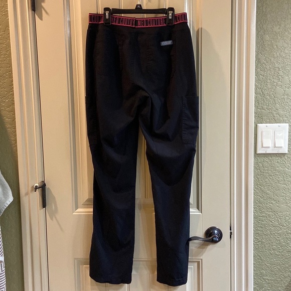 Black Scrub Set by Med Couture Brand.  EUC! - Picture 6 of 16